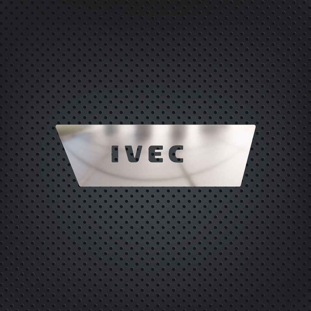 FIV106 IVECO FOR TOP OF STEP CHROME STRALIS